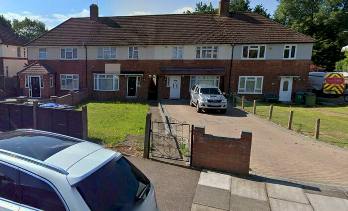 3 Bedroom End Of Terrace House To Rent In High Grove, Plumstead, SE18