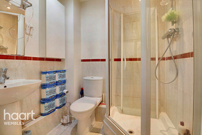 2 Bedroom Flat For Sale In Wembley Park, HA9