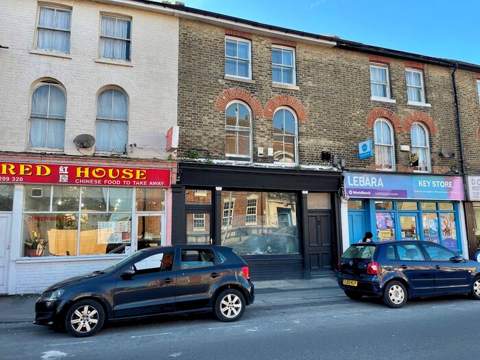 4 Bedroom Maisonette To Rent In Park Place, Dover, CT16