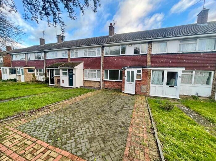 3 Bedroom Terraced House To Rent In Brickly Road, Luton, Bedfordshire, LU4