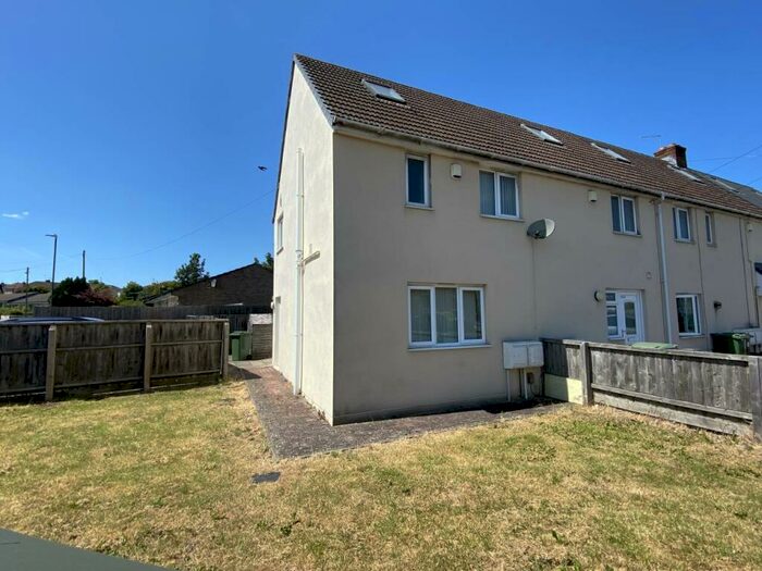 2 Bedroom Town House To Rent In Ventnor Road, Filton, Bristol, BS34