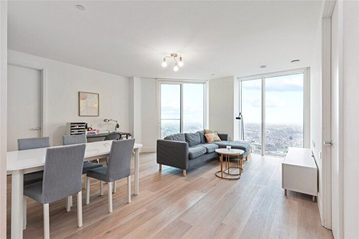 2 Bedroom Flat To Rent In Hale Works Apartments, Daneland Walk, London, N17