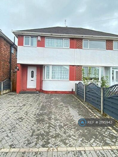 3 Bedroom Semi-Detached House To Rent In Dunedin Road, Birmingham, B44