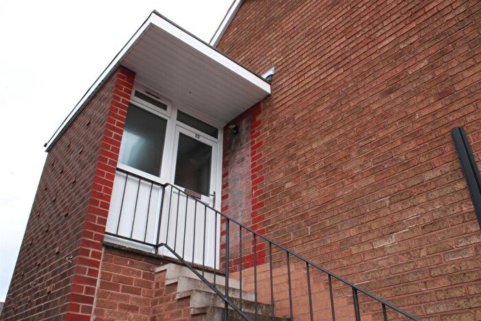 1 Bedroom Flat To Rent In Sutton Crescent, West Bromwich, B70