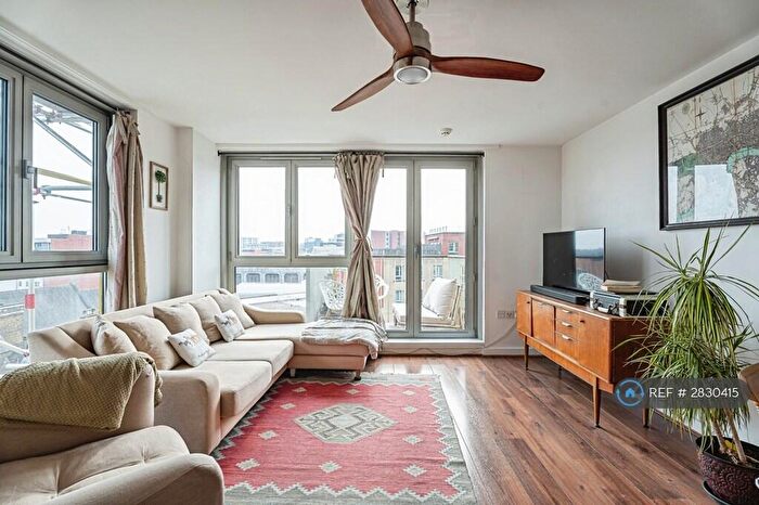 2 Bedroom Flat To Rent In Eden Grove, London, N7