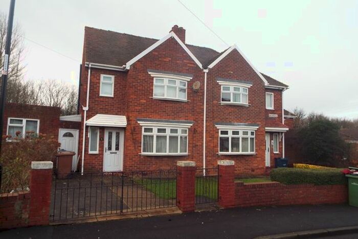 2 Bedroom Semi-Detached House To Rent In Avondale, South Hylton, Sunderland, SR4