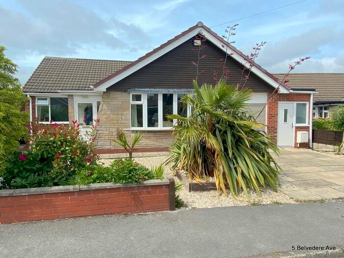 3 Bedroom Bungalow To Rent In Belvedere Avenue, Greenmount, BL8