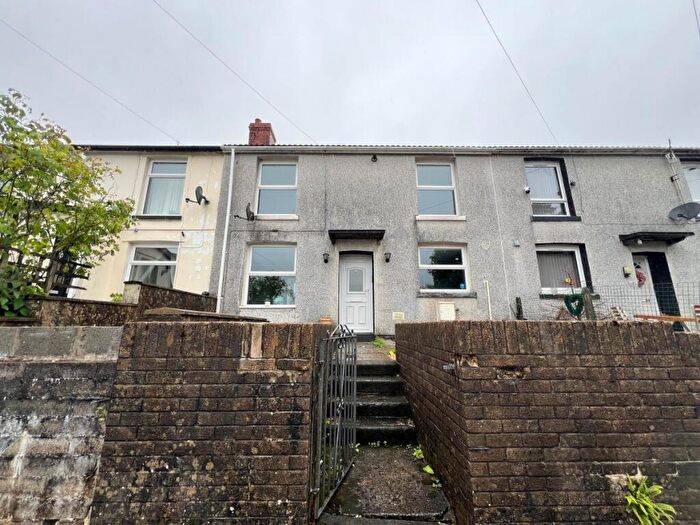 3 Bedroom Terraced House For Sale In Highfield Ferndale - Ferndale, CF43