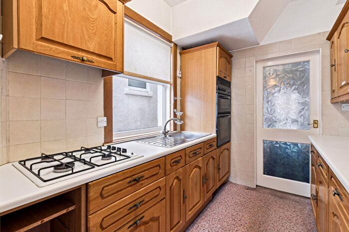 3 Bedroom Terraced House For Sale In Nether Auldhouse Road, Newlands, Glasgow, G43