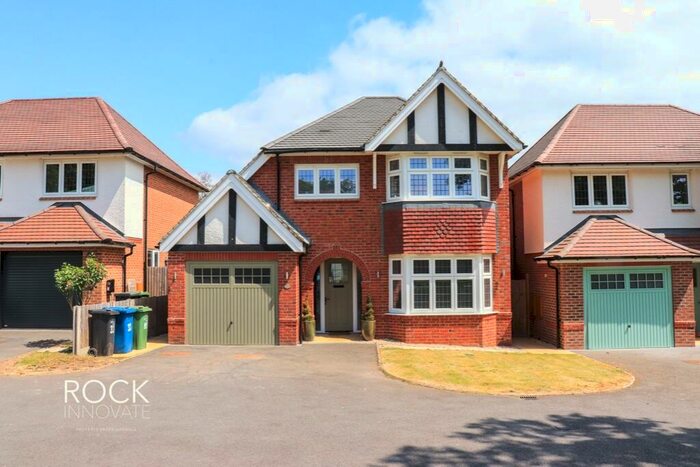3 Bedroom Detached House To Rent In Boundary Drive, Amington, B77
