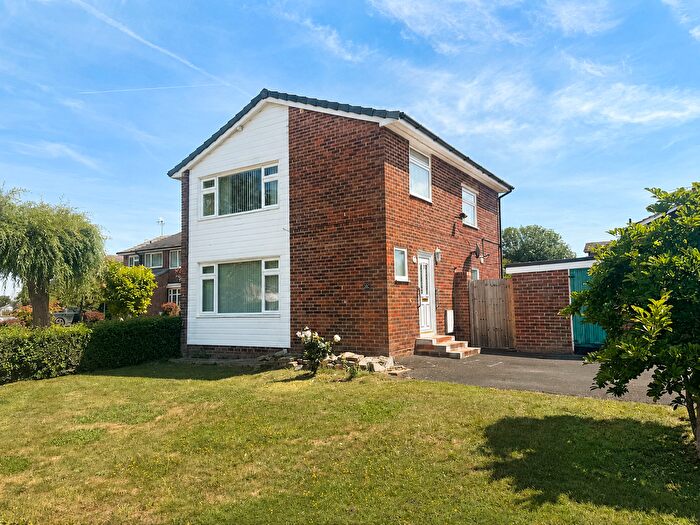 3 Bedroom Detached House For Sale In Staplehurst, Kent, TN12