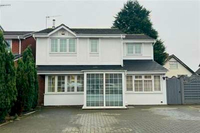 4 Bedroom Detached House To Rent In Foxhollies Grove, NG5