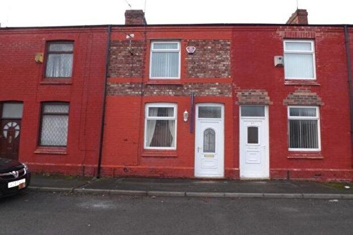 2 Bedroom Property To Rent In Hill Street, St. Helens, WA10