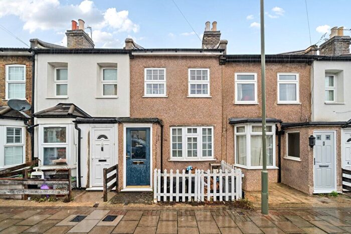 2 Bedroom Terraced House For Sale In Sultan Street, Beckenham, BR3