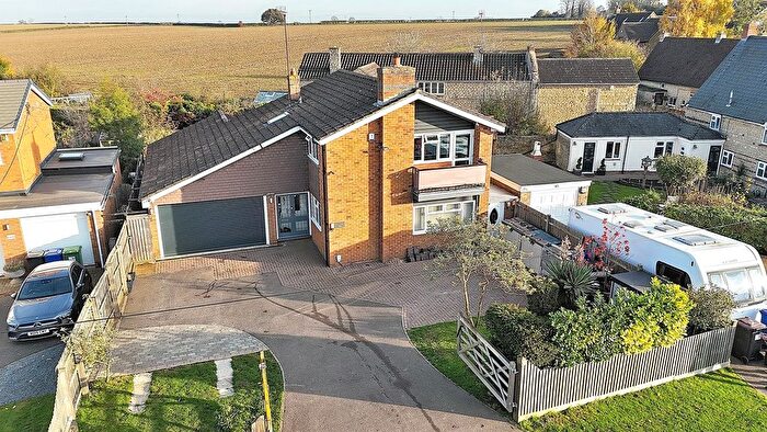 4 Bedroom Detached House For Sale In Billing Road, Brafield On The Green, Northampton, NN7