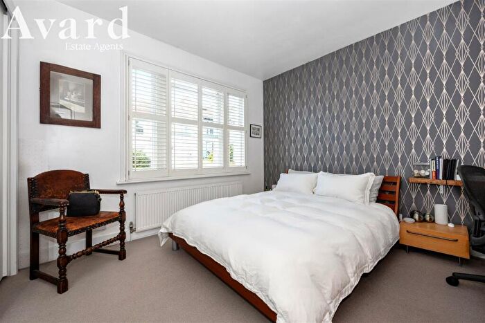 3 Bedroom Terraced House For Sale In Princes Road, Brighton, BN2
