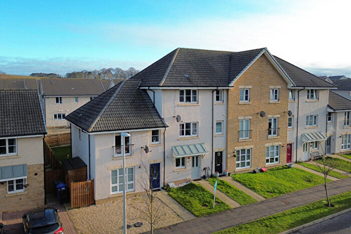 4 Bedroom Town House For Sale In Earl Matthew Avenue, Arbroath, DD11