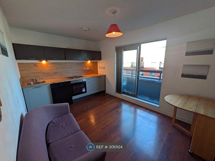 1 Bedroom Flat To Rent In Upper Allen Street, Sheffield, S3