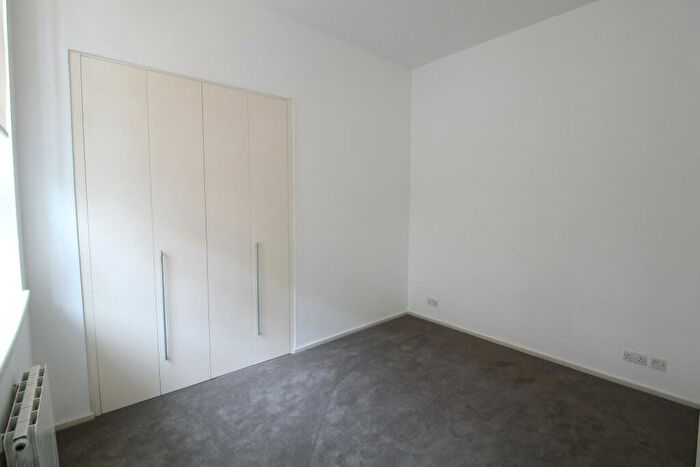 2 Bedroom Apartment To Rent In Richmond Terrace, BN2