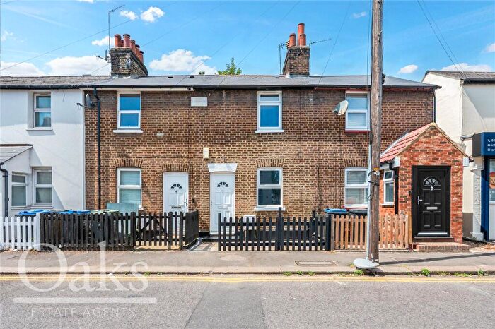 2 Bedroom Terraced House For Sale In Cross Road, East Croydon, CR0