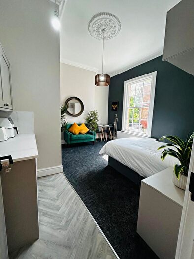 Studio To Rent In Avenham Terrace, Preston, PR1