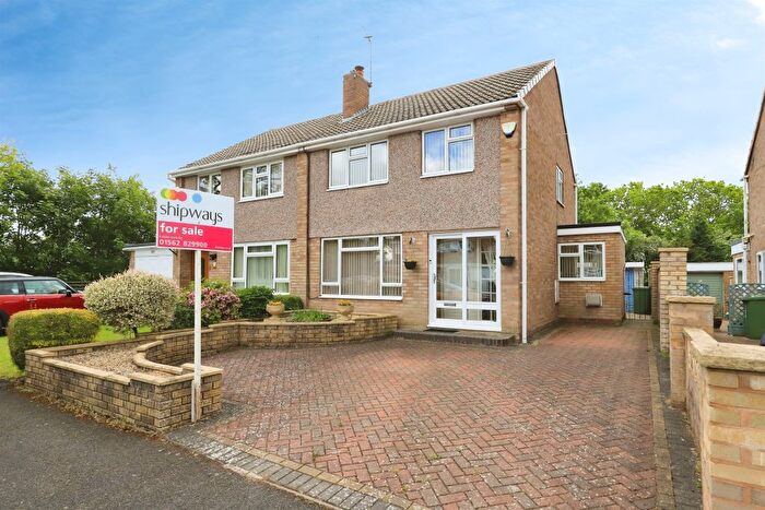 3 Bedroom Semi-Detached House For Sale In Gardeners Close, Kidderminster, DY11