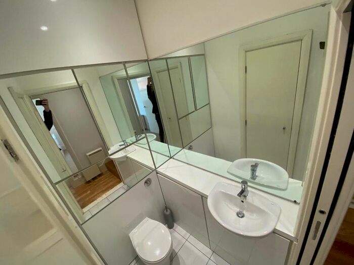 1 Bedroom Flat To Rent In College Street South, Liverpool, L6