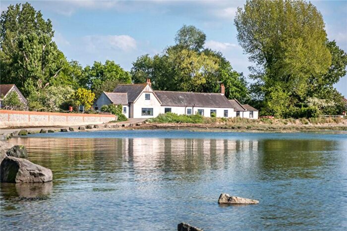 4 Bedroom Detached House For Sale In Shore Road, Bosham, Chichester, West Sussex, PO18