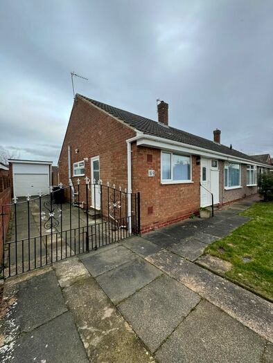 3 Bedroom Bungalow To Rent In Spalding Road, Hartlepool, TS25