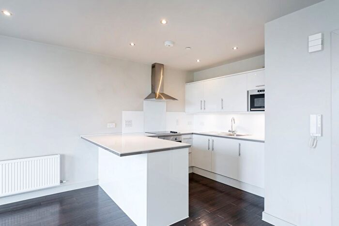 1 Bedroom Flat To Rent In London Rd, Norbury, London, SW16