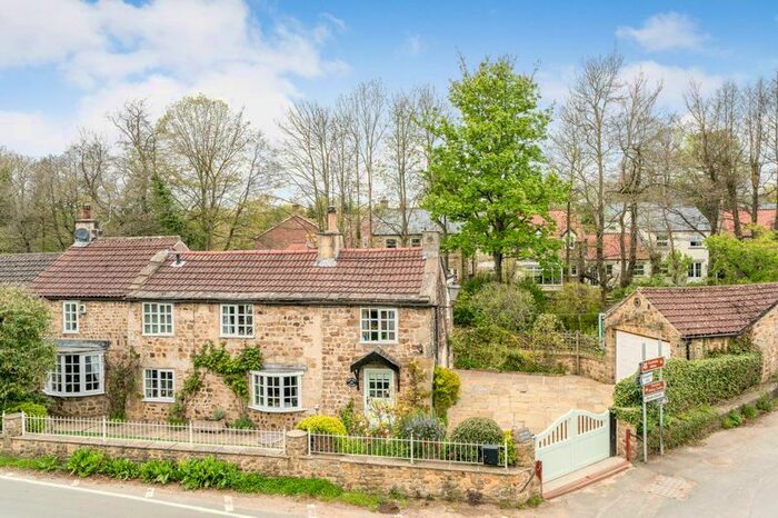3 Bedroom Country House For Sale In High Mill Cottage, Markington, Harrogate, North Yorkshire, HG3