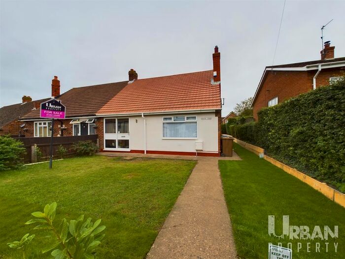 2 Bedroom Bungalow For Sale In Swine Lane, Coniston, Hull, HU11