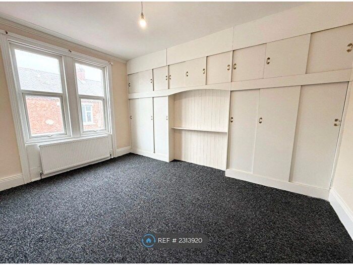 3 Bedroom Flat To Rent In Eglesfield Road, South Shields, NE33