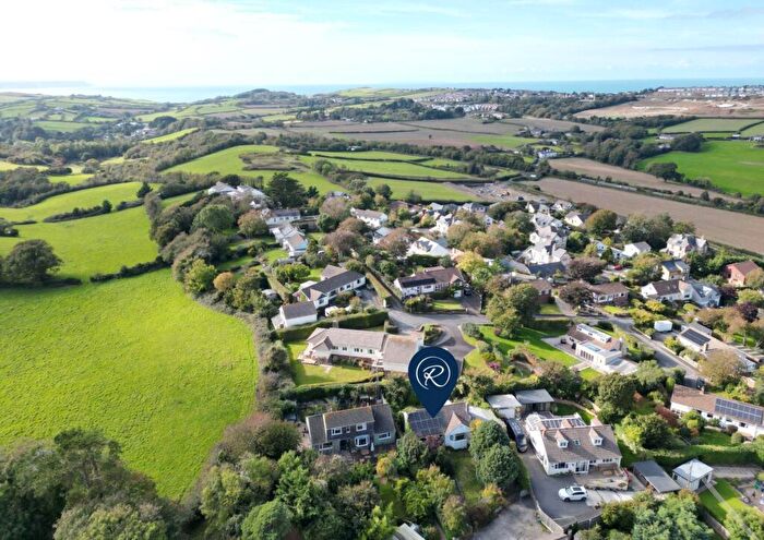 2 Bedroom Bungalow For Sale In Mount Raleigh Avenue, Bideford, EX39