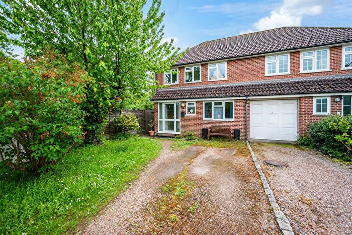 3 Bedroom Semi Detached House For Sale In Station Road, Lingfield, RH7