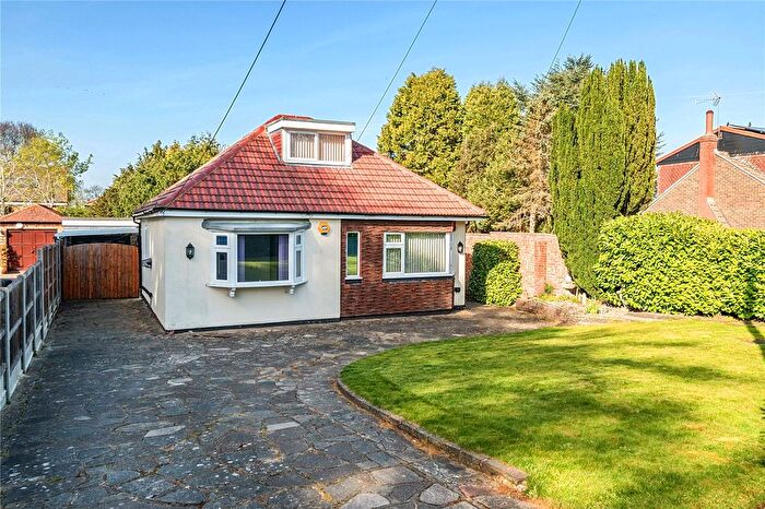 3 Bedroom Bungalow For Sale In Aperfield Road, Biggin Hill, TN16