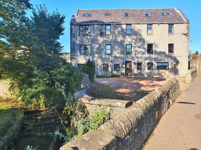 2 Bedroom Flat To Rent In Burnside North, Cupar, KY15