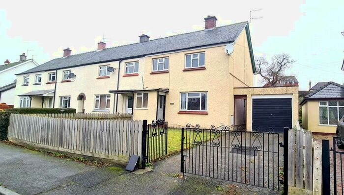 3 Bedroom Semi-Detached House To Rent In Cae Glas, Rhayader, Powys, LD6