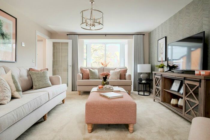 4 Bedroom Detached House For Sale In Clayton Wood Road, Leeds, LS16