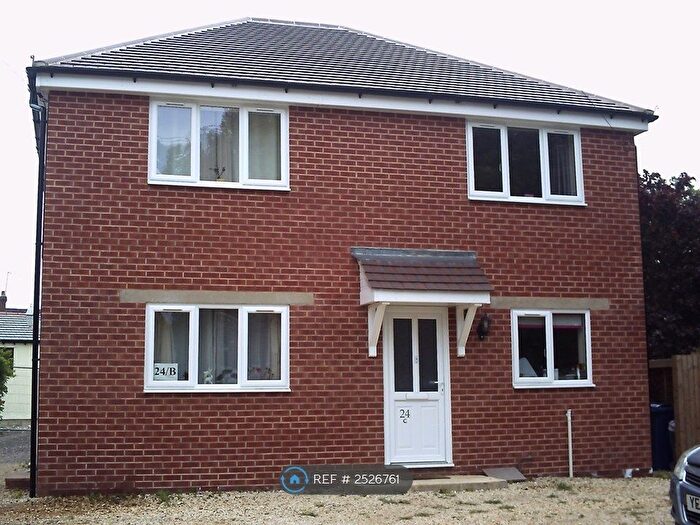 2 Bedroom Semi-Detached House To Rent In Fergusson Road, Banbury, OX16
