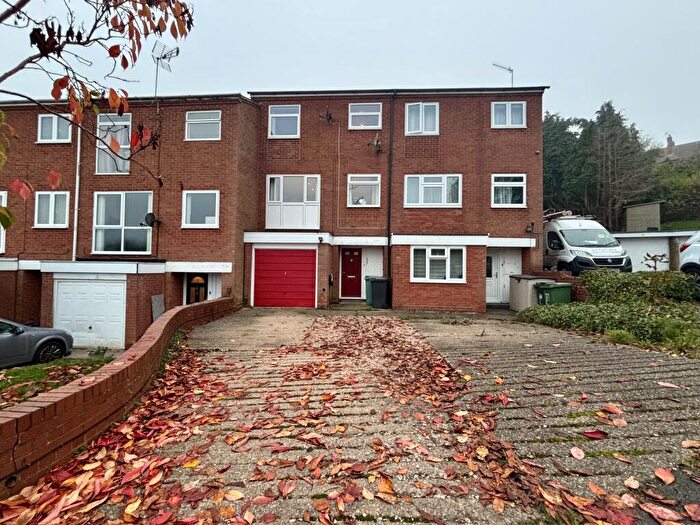 3 Bedroom Terraced House To Rent In Old Crest Avenue, Redditch, B98