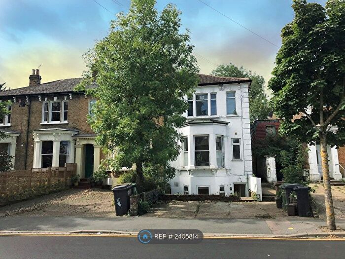 1 Bedroom Flat To Rent In Leytonstone, London, E11