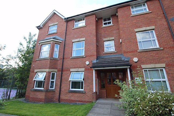 2 Bedroom Flat To Rent In ** Royal Court Drive, Bolton ** Available Now! **, BL1