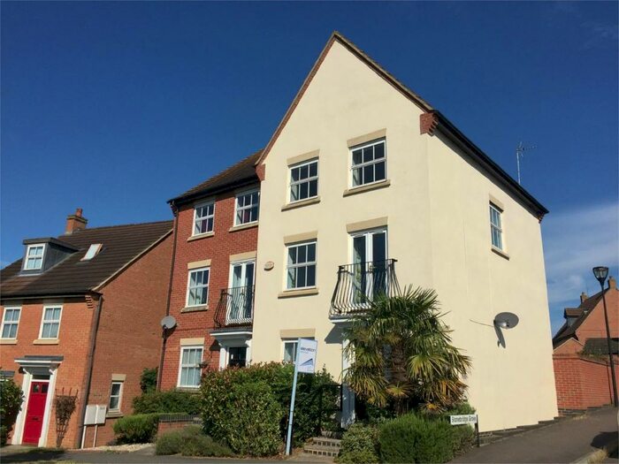 4 Bedroom Semi-Detached House To Rent In Colindale Street, Monkston Park, Milton Keynes, MK10