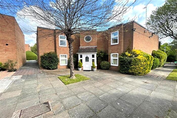 3 Bedroom Terraced House To Rent In Anworth Close, Woodford Green, IG8