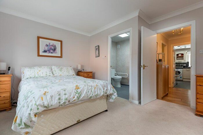 2 Bedroom Apartment For Sale In The Pines, Millholm Road, Cathcart, G44