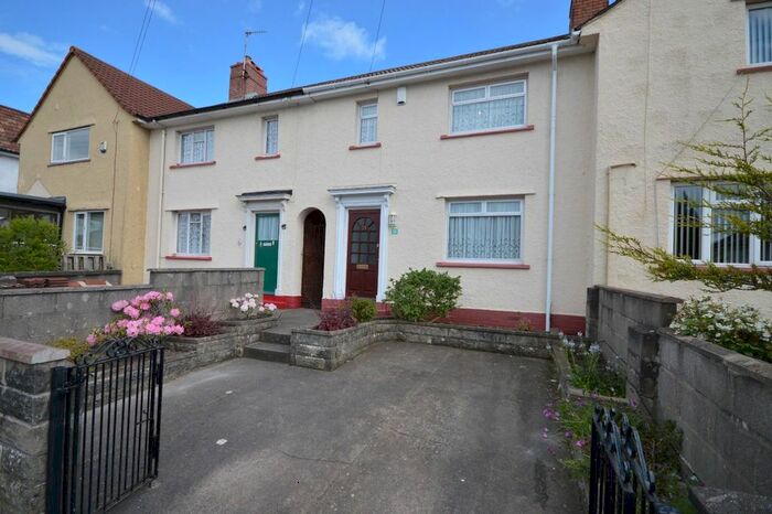 3 Bedroom Property To Rent In Lynton Road, Bedminster, Bristol, BS3