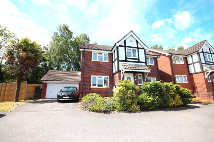 4 Bedroom Detached House For Sale In Dogwood Road, Broadstone, Dorset, BH18