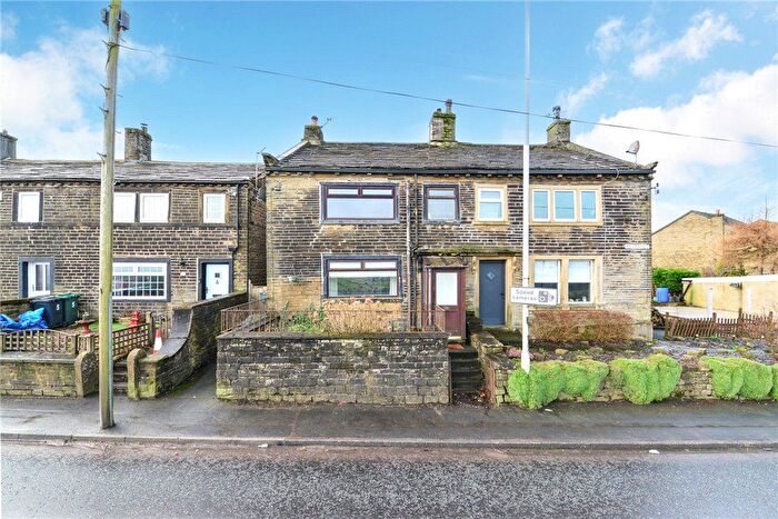 2 Bedroom End Terrace House For Sale In Blue Hill, Denholme, BD13