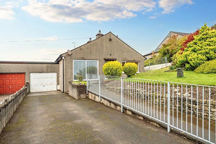 2 Bedroom Link Detached House For Sale In Kintail, Crooklands, LA7